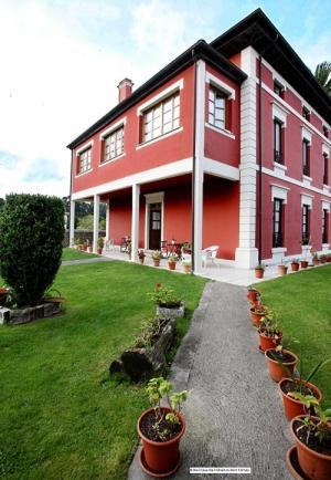 Hotel Casa de Indianos Don Tomás Nueva De Llanes Exterior foto